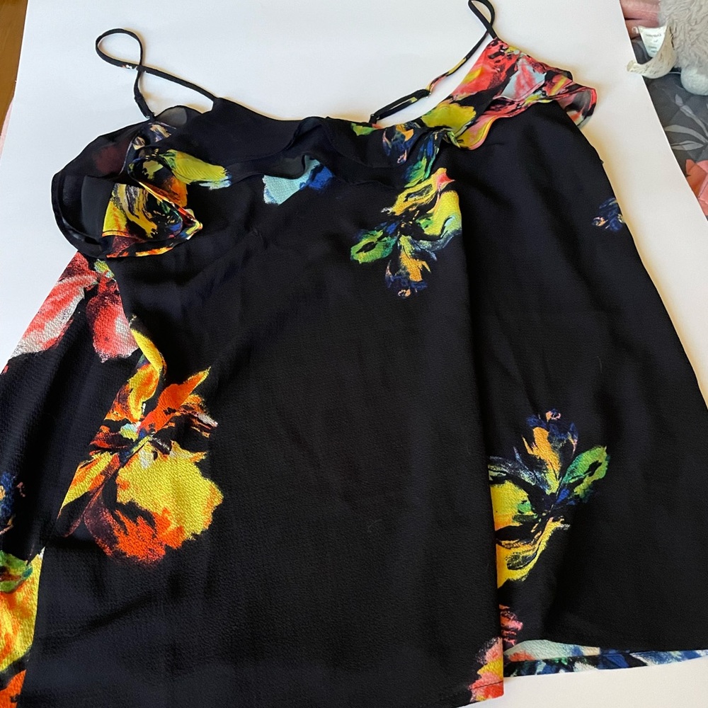 Mossimo Ruffle Tank Top